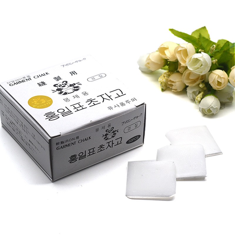Phấn gấu ngậm cành trúc dùng trong ngành may mặc