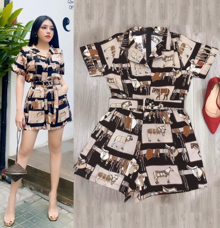 Jum short họa tiết con ngựa kèm belt rời xinh xắn