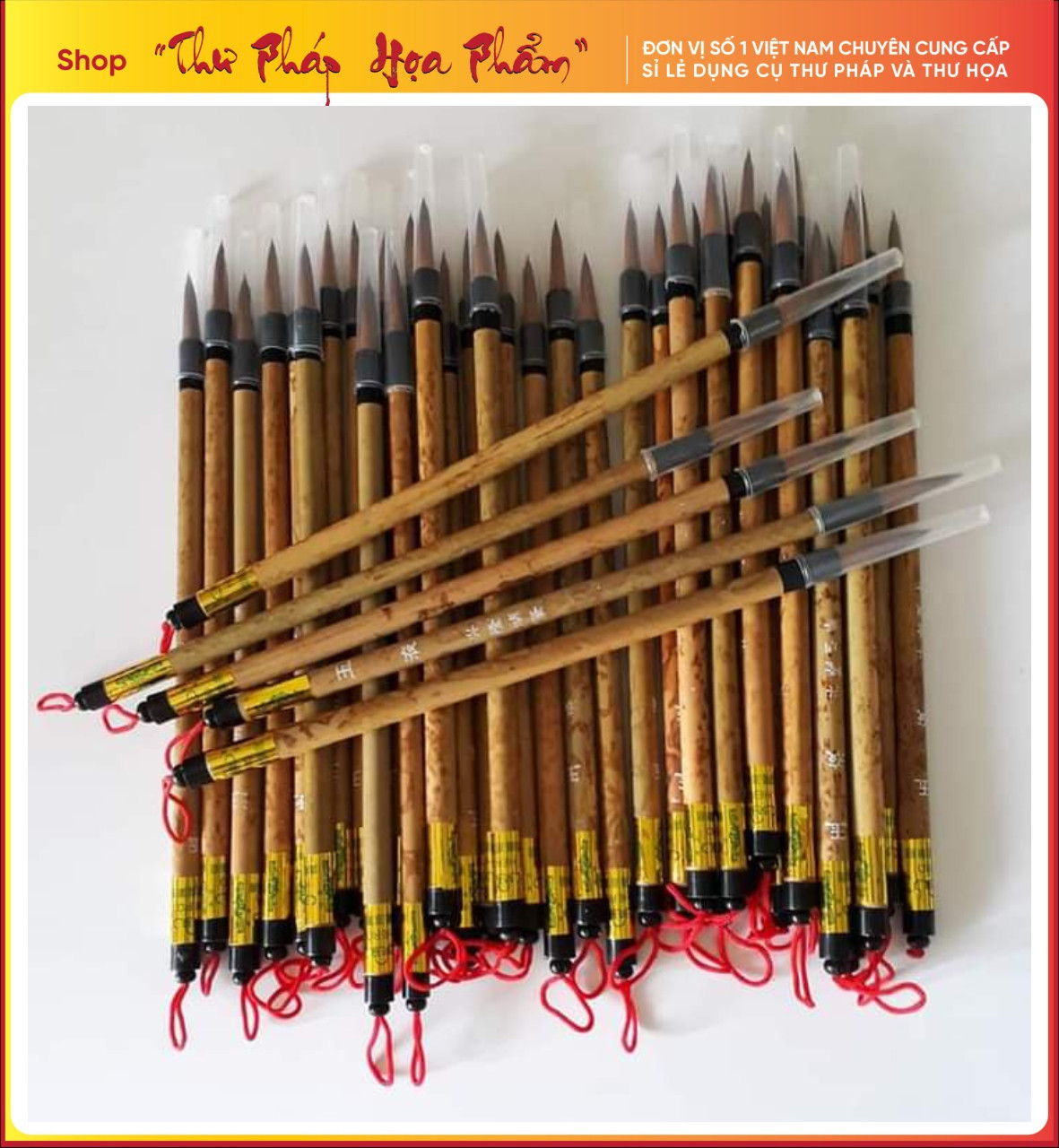Bút hero. Thân bút: cán tre tự nhiên.Thân bút khắc chữ trắng ( chuẩn hero)