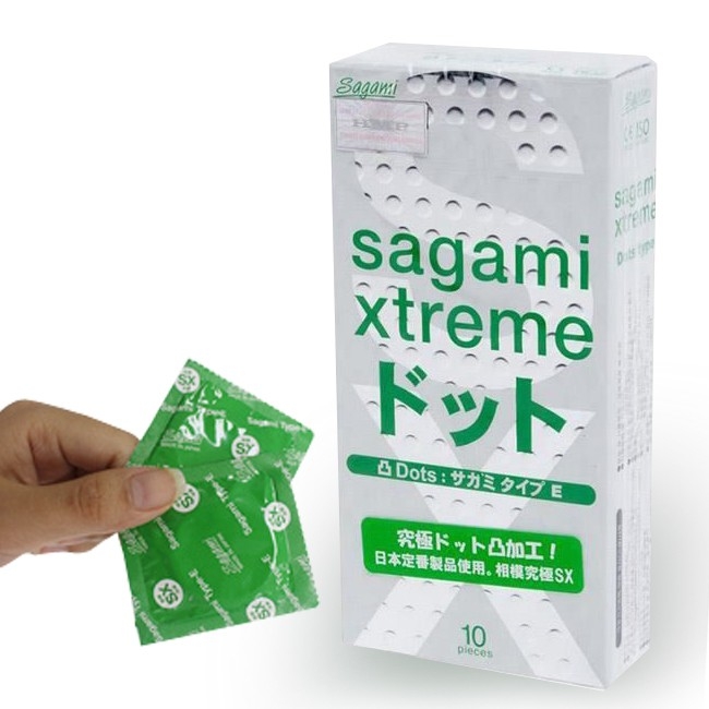 Bao Cao Su Gân Gai Sagami Xtreme White Nhật Bản Siêu Mỏng cảm giác chân