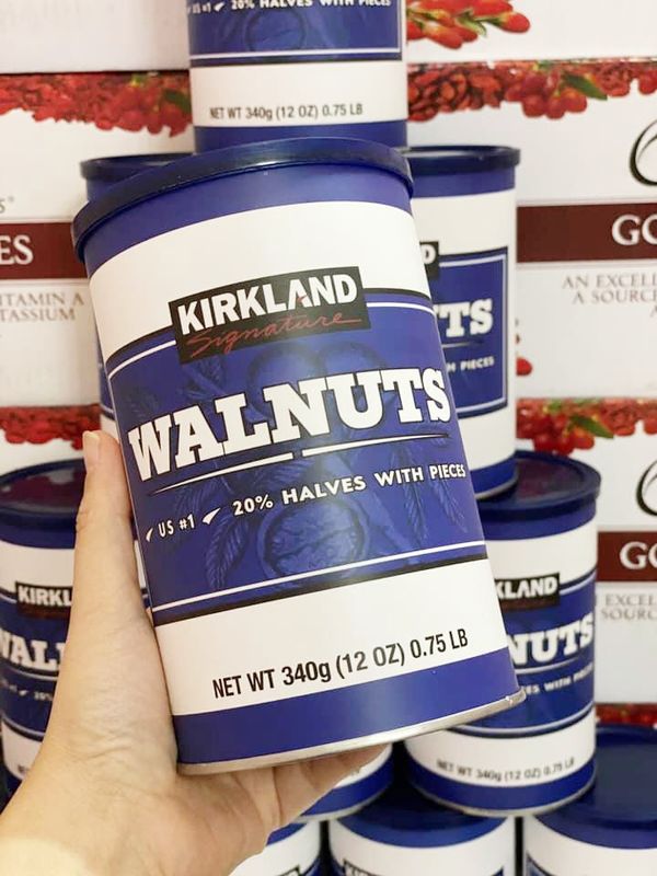 Hạt Óc Chó Tách Vỏ Kirkland Walnuts của Mỹ Hộp 340g. Date 12/2025