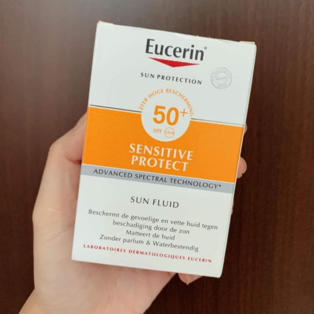 Kem chống nắng Eucerin Sun Fluid Sensitive Protect Spf50, đảm bảo cung cấp các sản phẩm đang được săn đón trên thị trường hiện nay