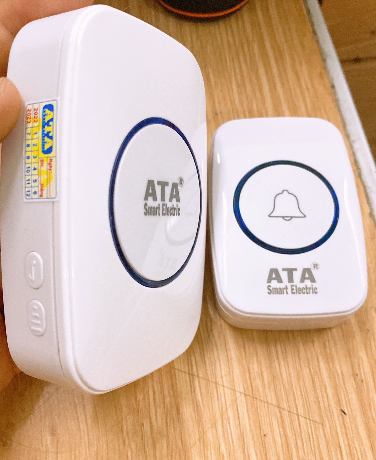 Chuông cửa không dây dùng pin ata at-931