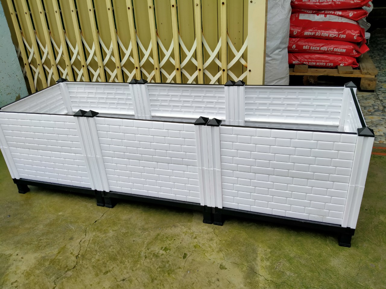Chậu lắp ghép trồng cây lớn 120x40x50cm (3 tầng vách)