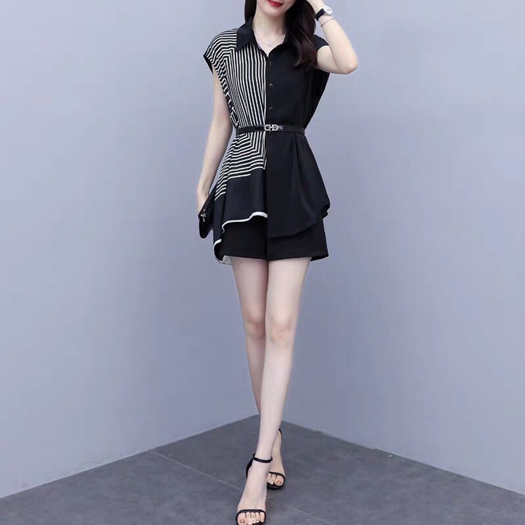 Sét short phối sọc kèm thắt lưng