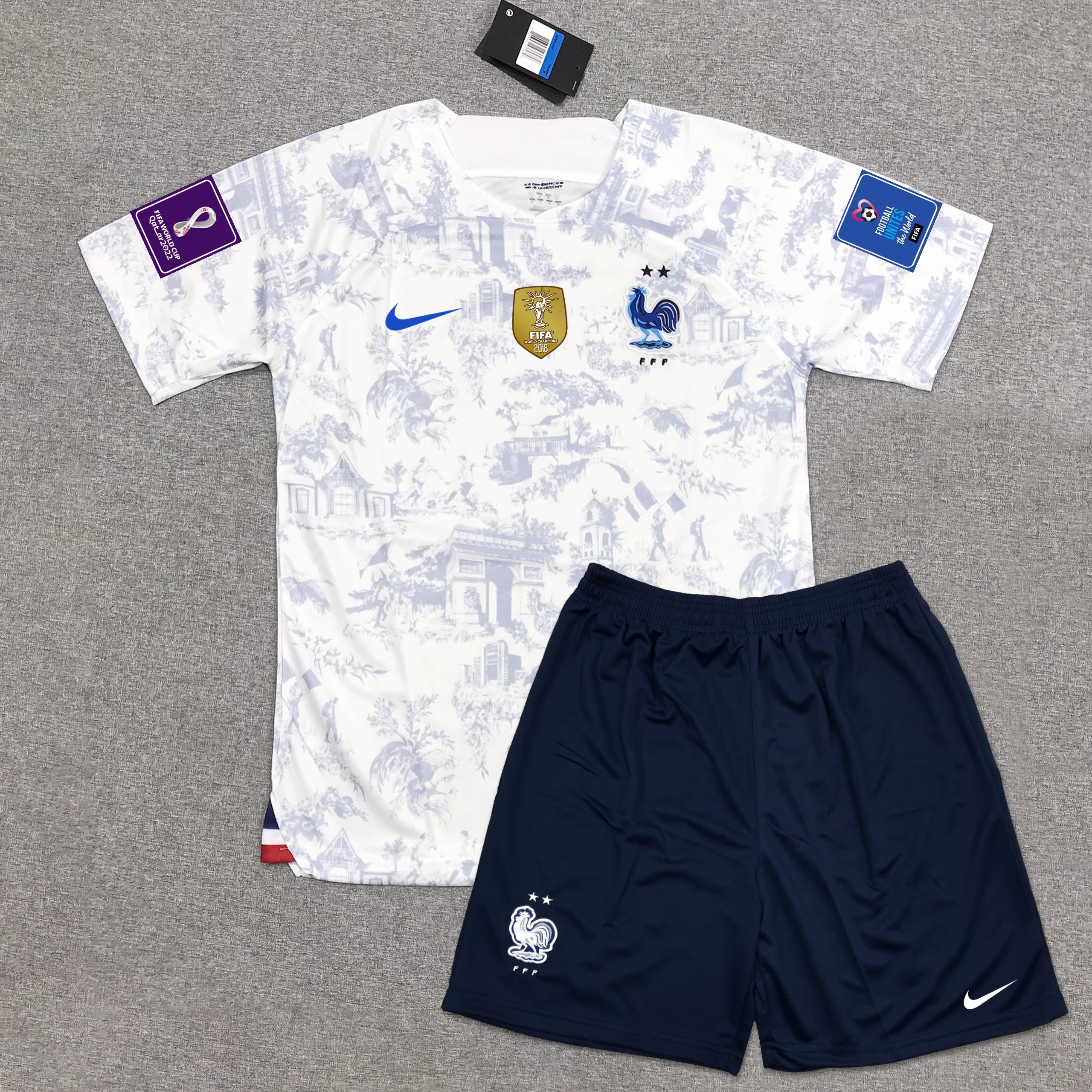 Áo bóng đá Đội Tuyển Pháp-TRẮNG- VẢI GAI Thái Cao Cấp