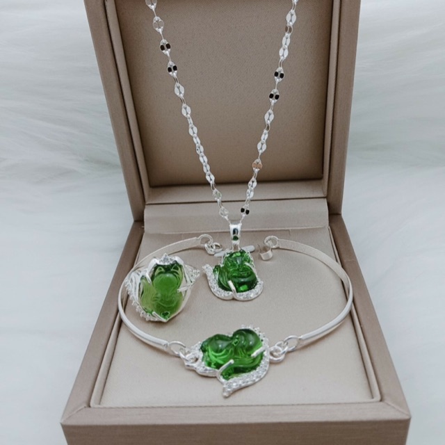 Bộ hồ ly nữ đá thạch anh phong thuỷ bọc bạc cao cấp 925, cam kết sản phẩm như hình, chất lượng đảm bảo, bảo hành làm sáng trọn đời cho khách hàng