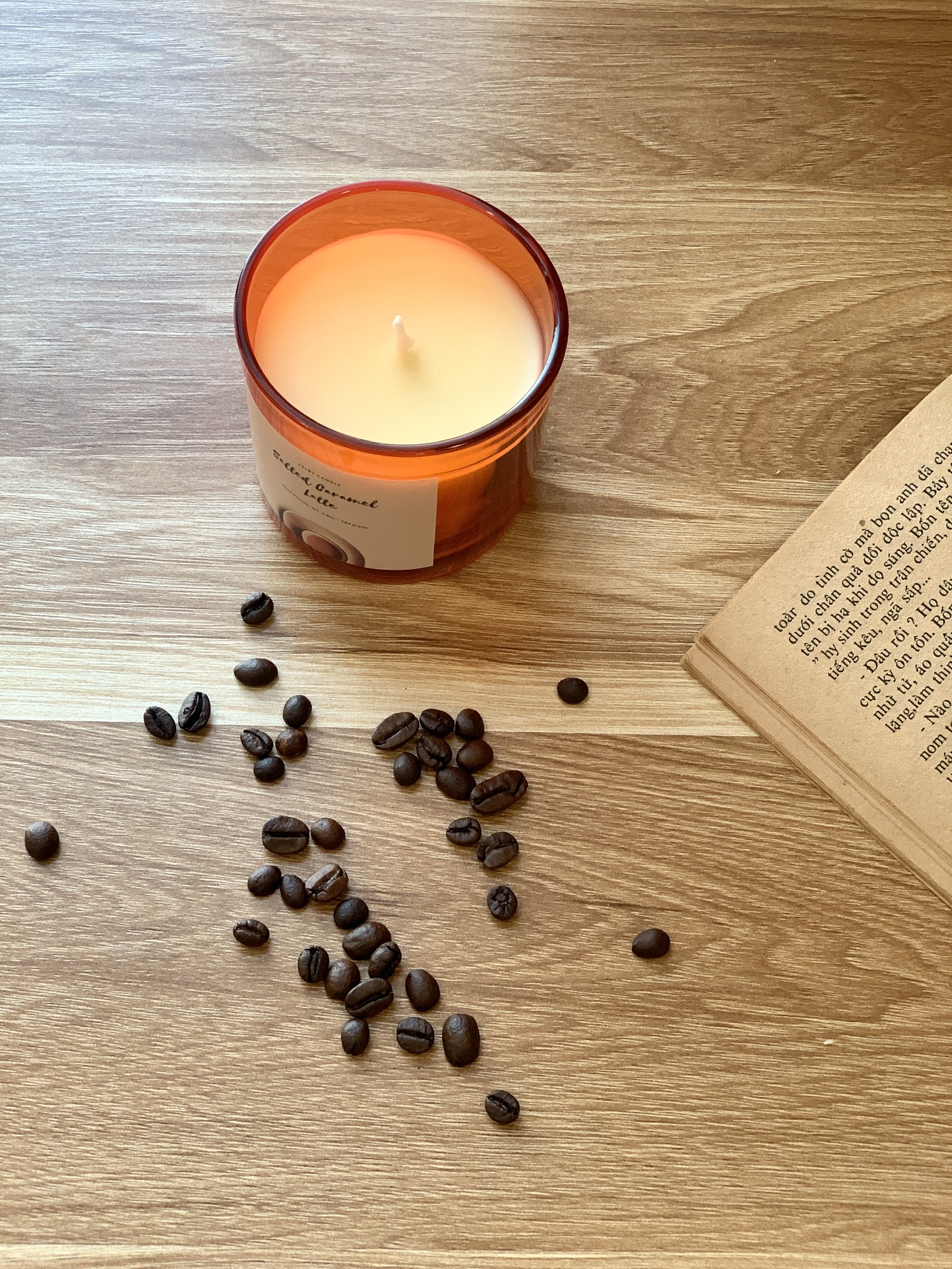 Nến thơm tự nhiên Salted Caramel Latte, hương cafe, nguyên liệu nhập khẩu, 164grams, bấc sợi
