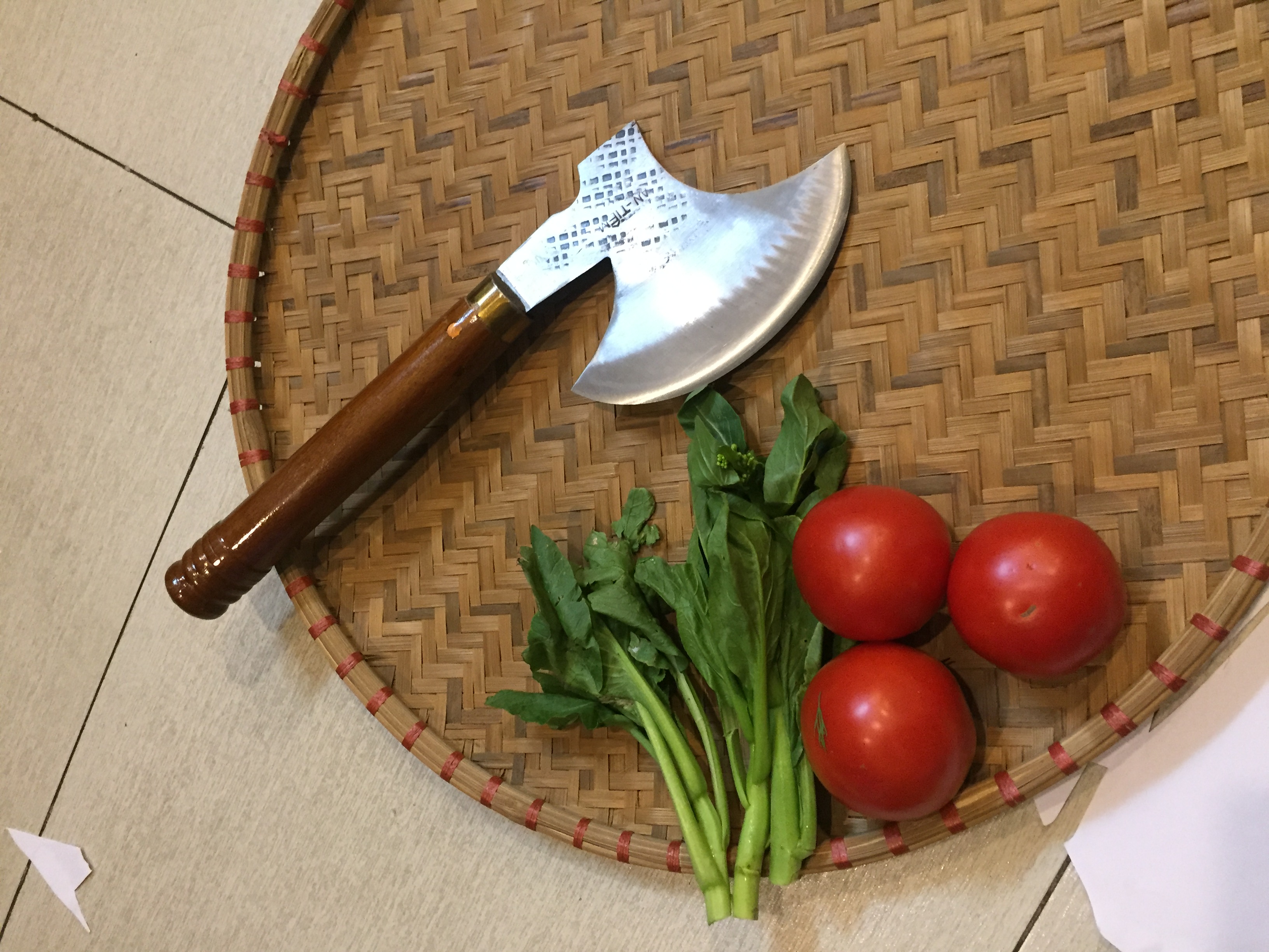 BÚA RÌU AN TIÊM R2