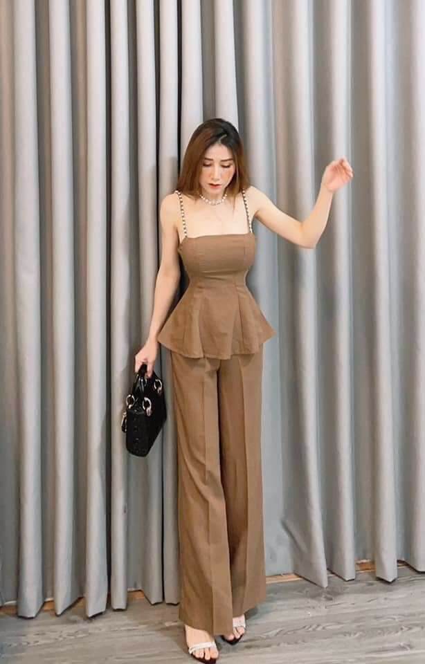 [MÃ LAZADAFAHB01 - GIẢM 30K ĐƠN 100K] Sét bộ dạo phố áo cúp ngực bèo phối dây trai , quần ống xuông có túi chất lụa dầy dặn ít nhăn cao cấp.