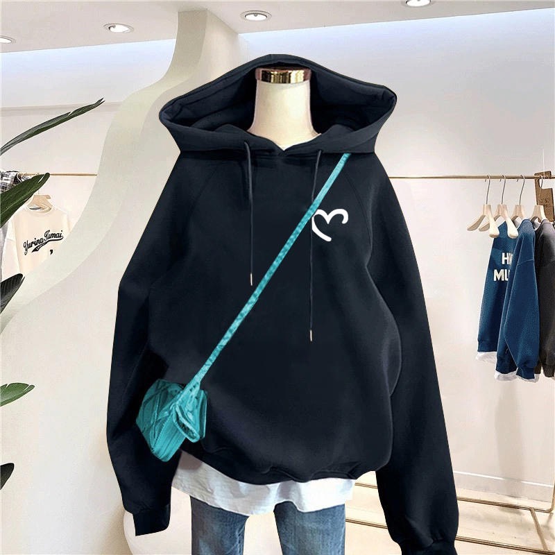 Áo hoodies in logo trái tym