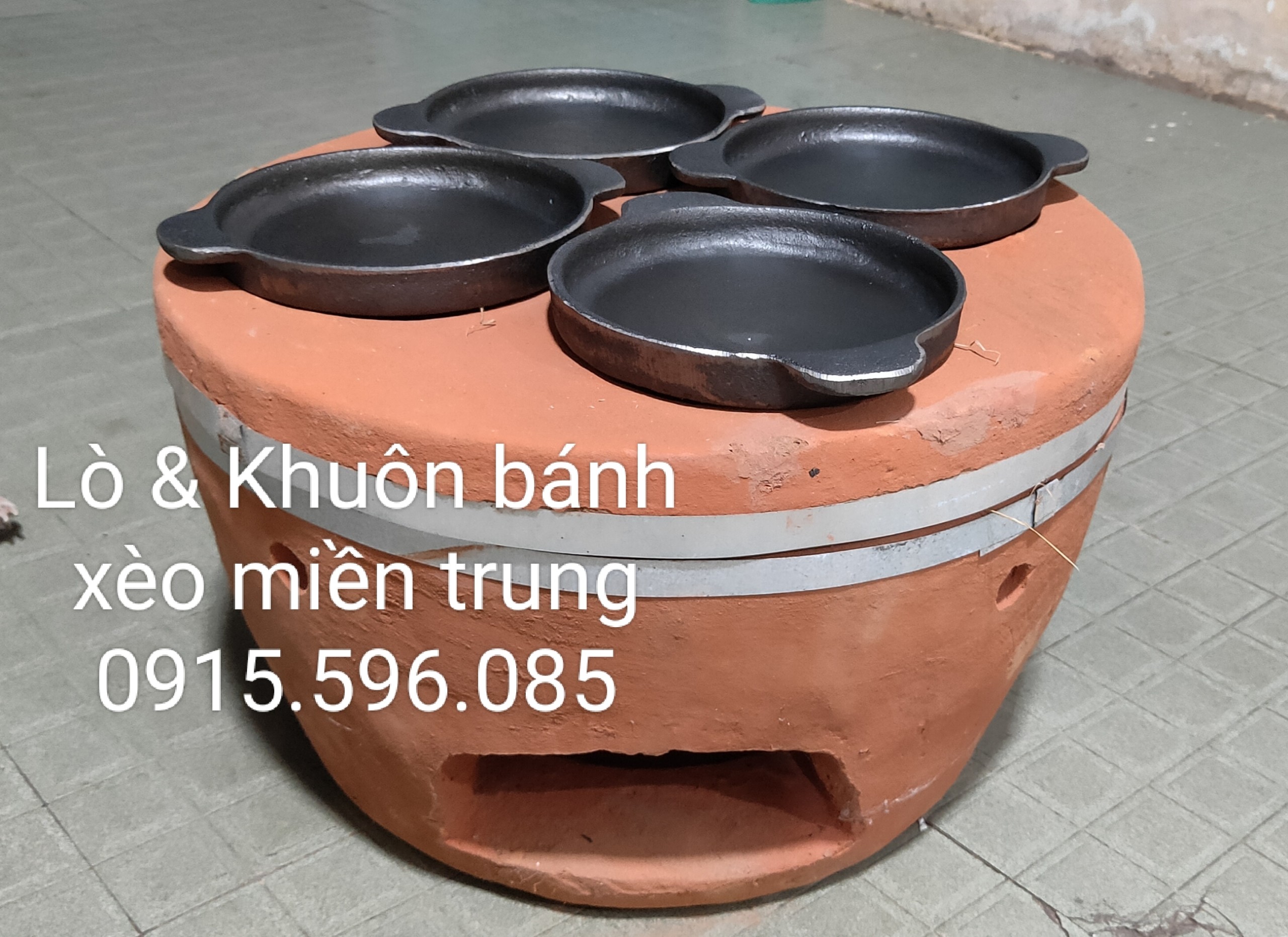Khuôn gang làm bánh xèo miền trung