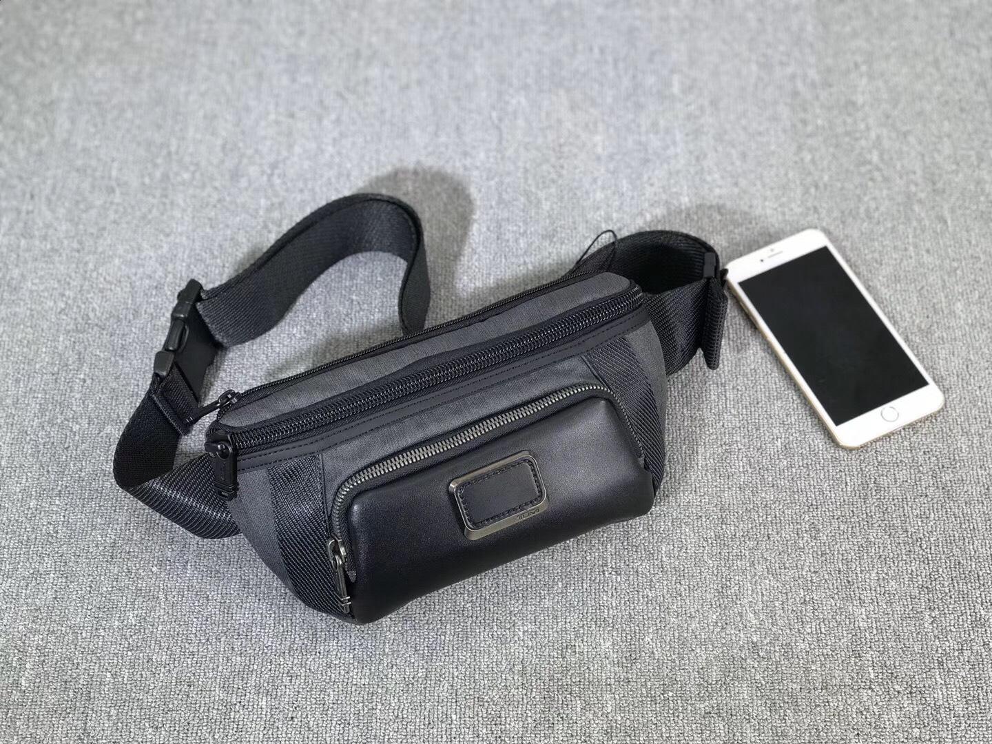 Túi chéo nam alpha bravo