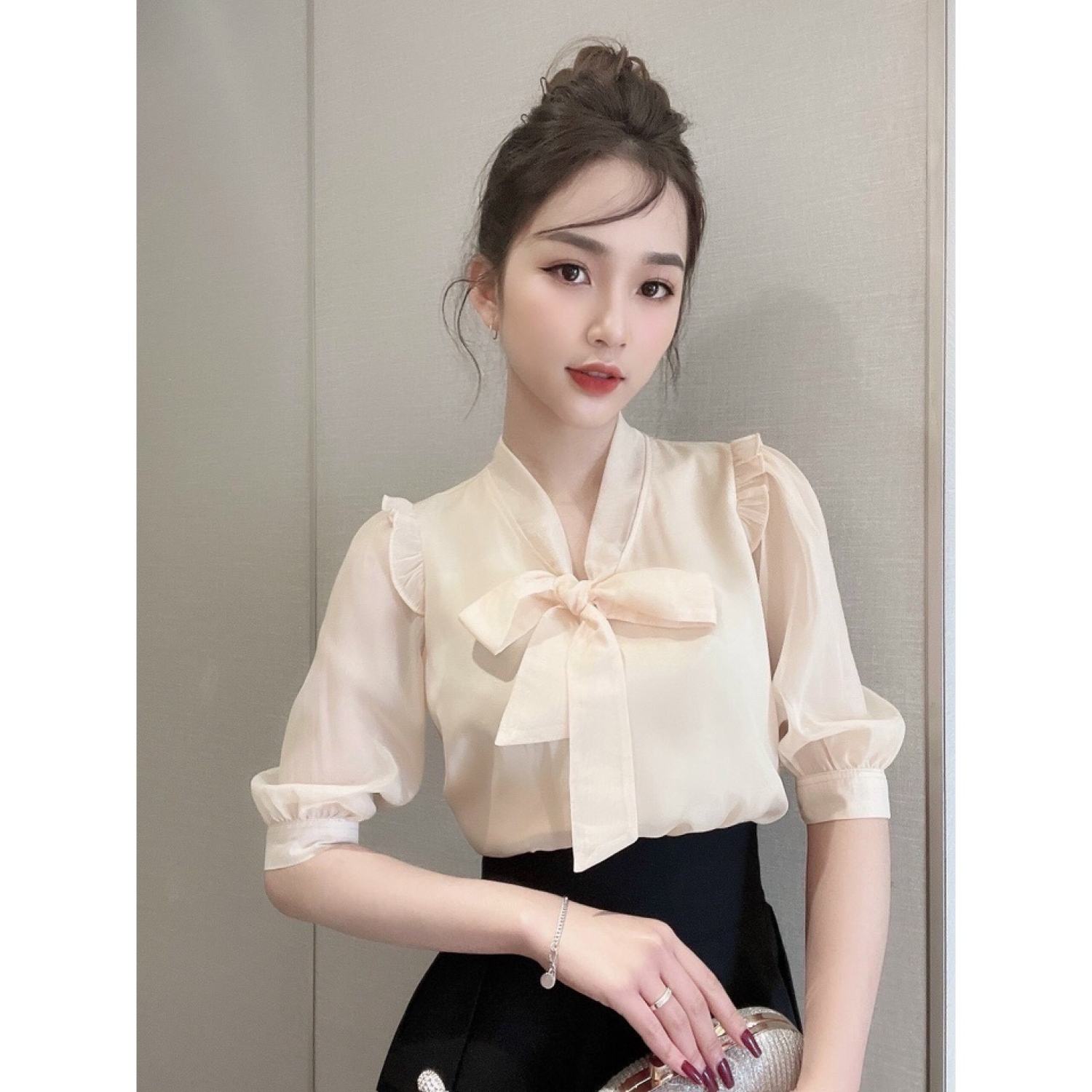 Áo sơ mi nữ kiểu cổ thắt nơ trẻ trυng, Chất lụa phối, tay áo lỡ đẹp