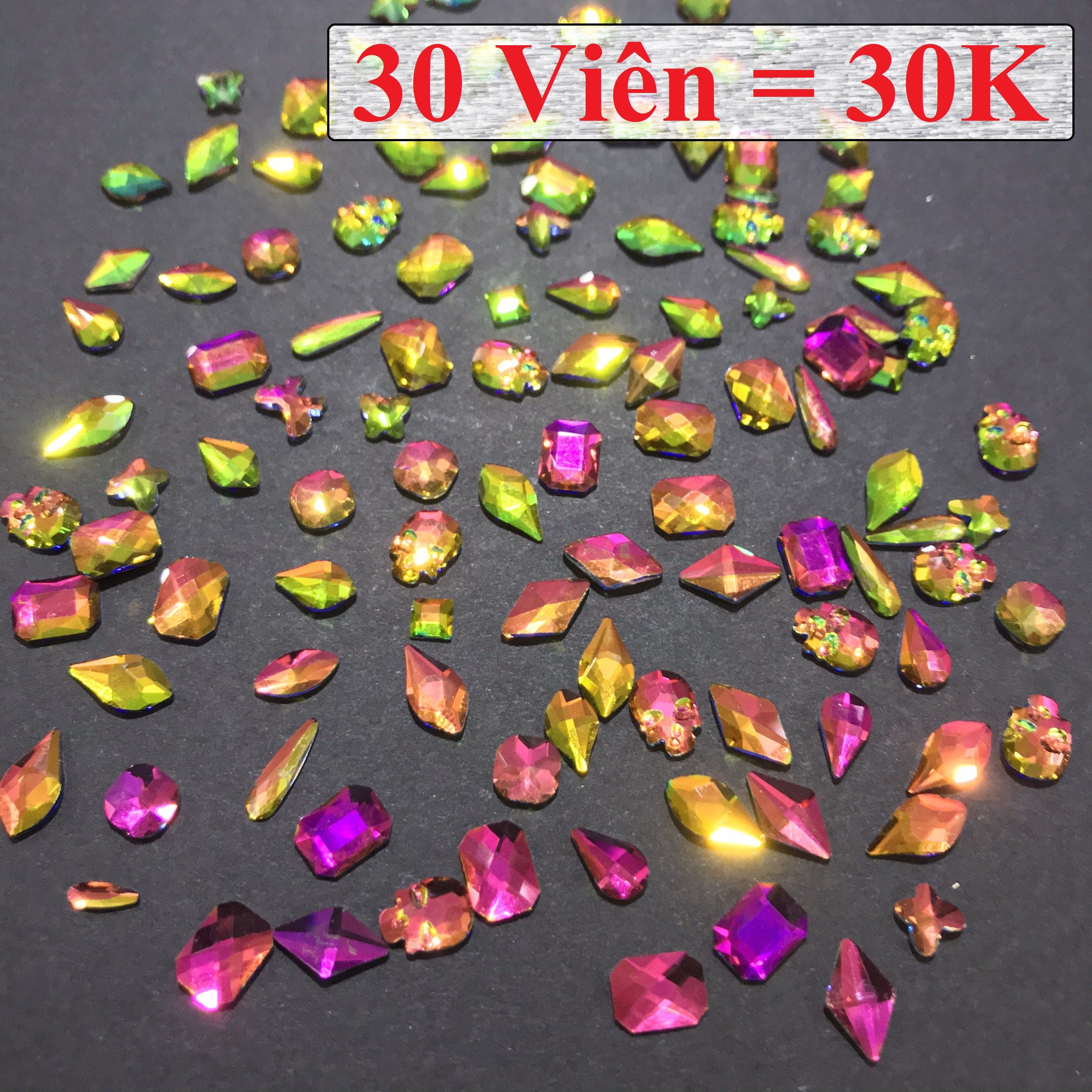 Đá khối 30 viên 30k gắn móng - sinailmi