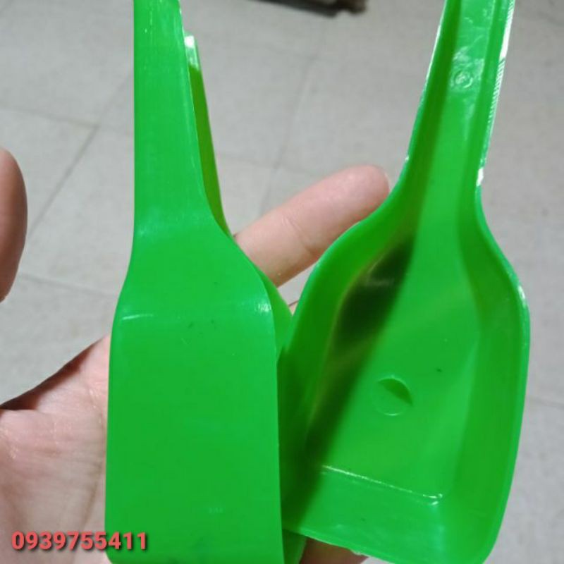 Máng đổ sâu muỗng chăm thức ăn cho chim muỗng đổ sâu chho chim