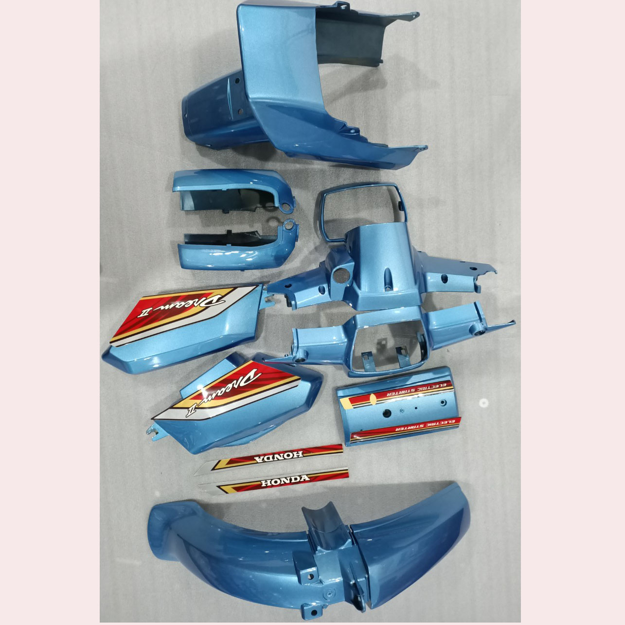 Dàn áo DREAM II ,nhựa xe máy màu XANH NGỌC [ Tặng tem và ỐC ] nhựa nguyên sinh abs, phụ tùng xe máy giá rẻ