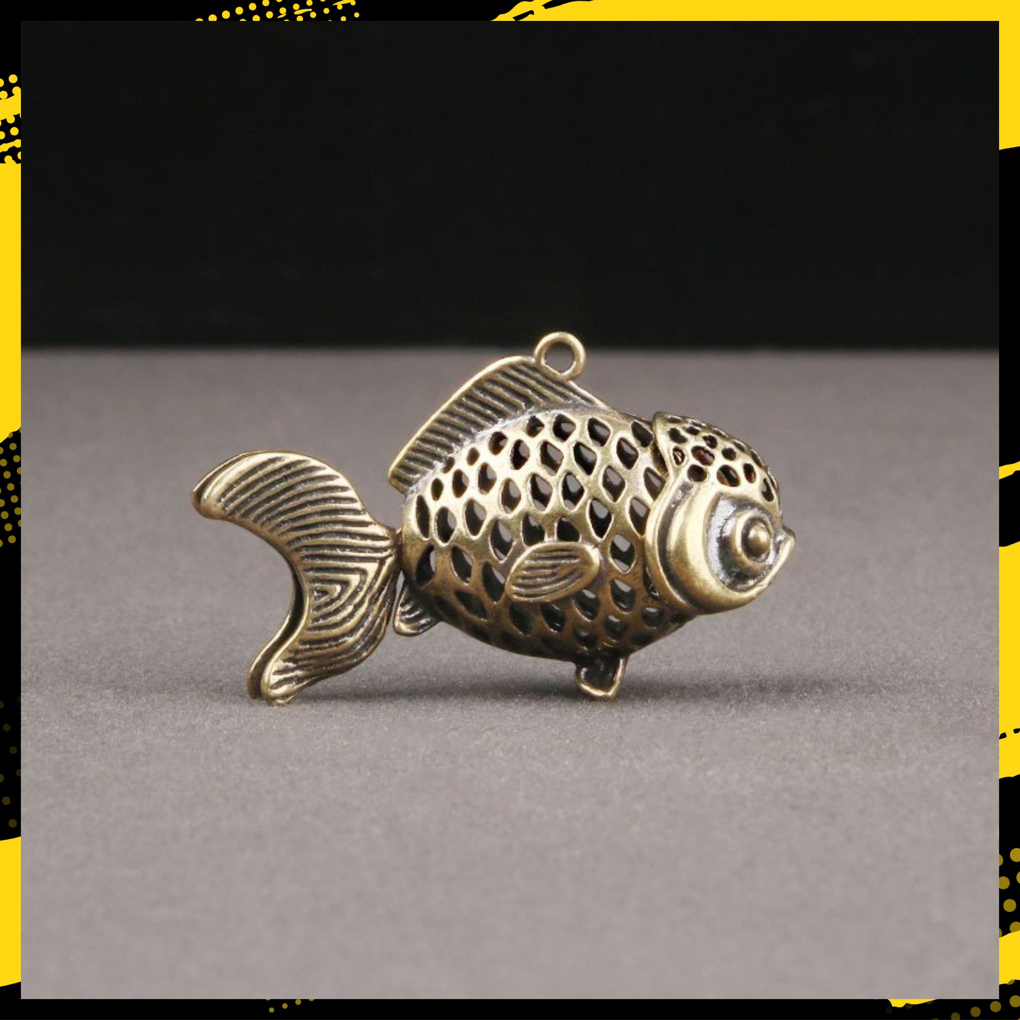 Tượng Nhỏ Bằng Đồng Hình Cá Mắt Lồi (Kích Thước: 5.4 x 3.3cm)