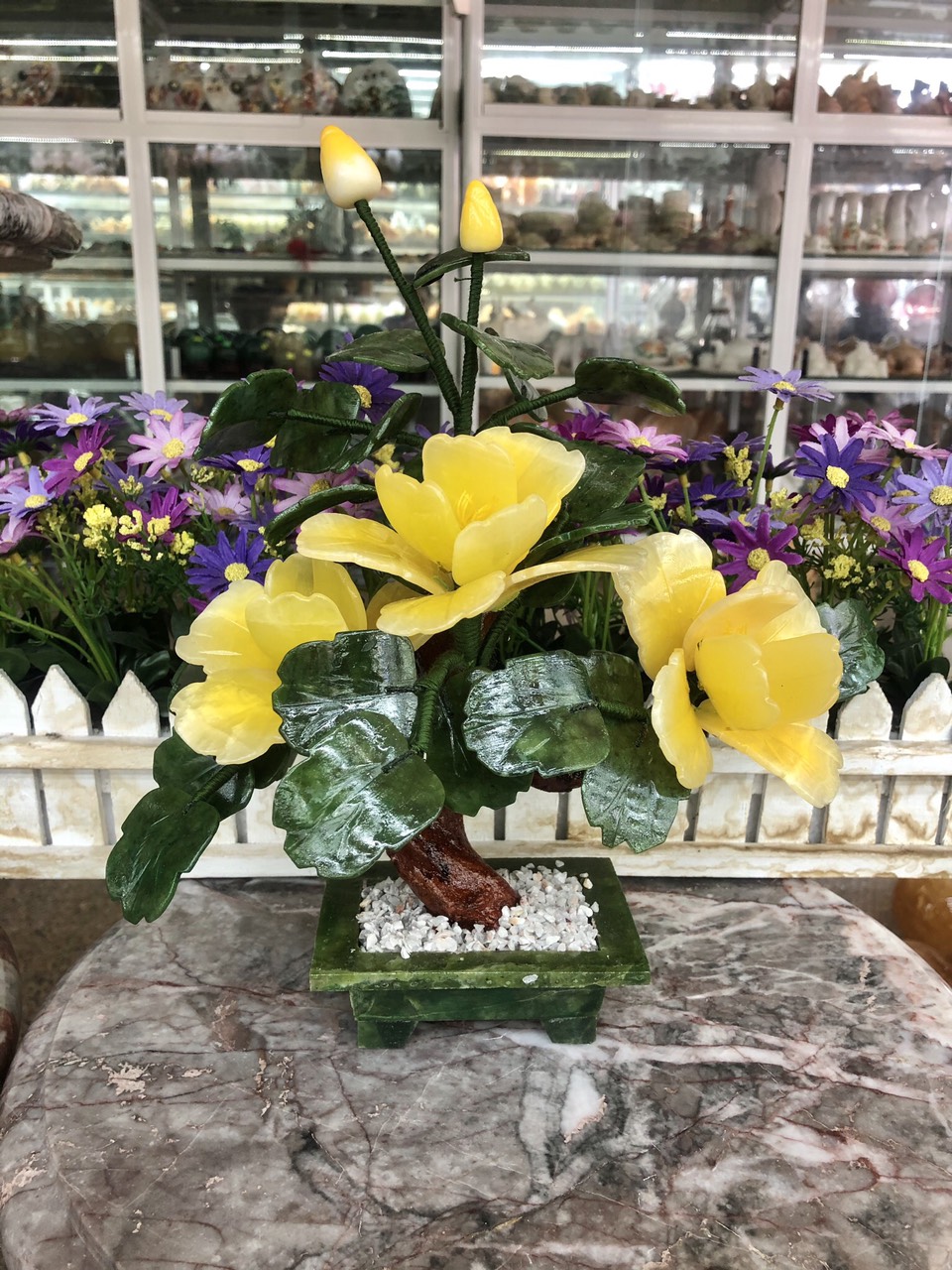 Cây Hoa Trà phong thủy đá ngọc và thạch anh các màu trang trí bàn làm việc - Cao 30 cm