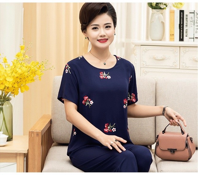 ĐỒ BỘ TRUNG NIÊN NỮ