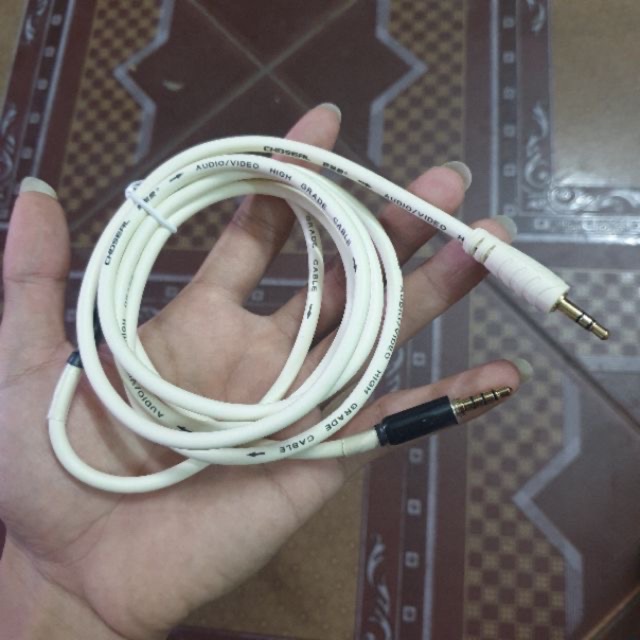 Dây livestream chế từ dây hoa sen dùng để thu âm livestream cực hay
