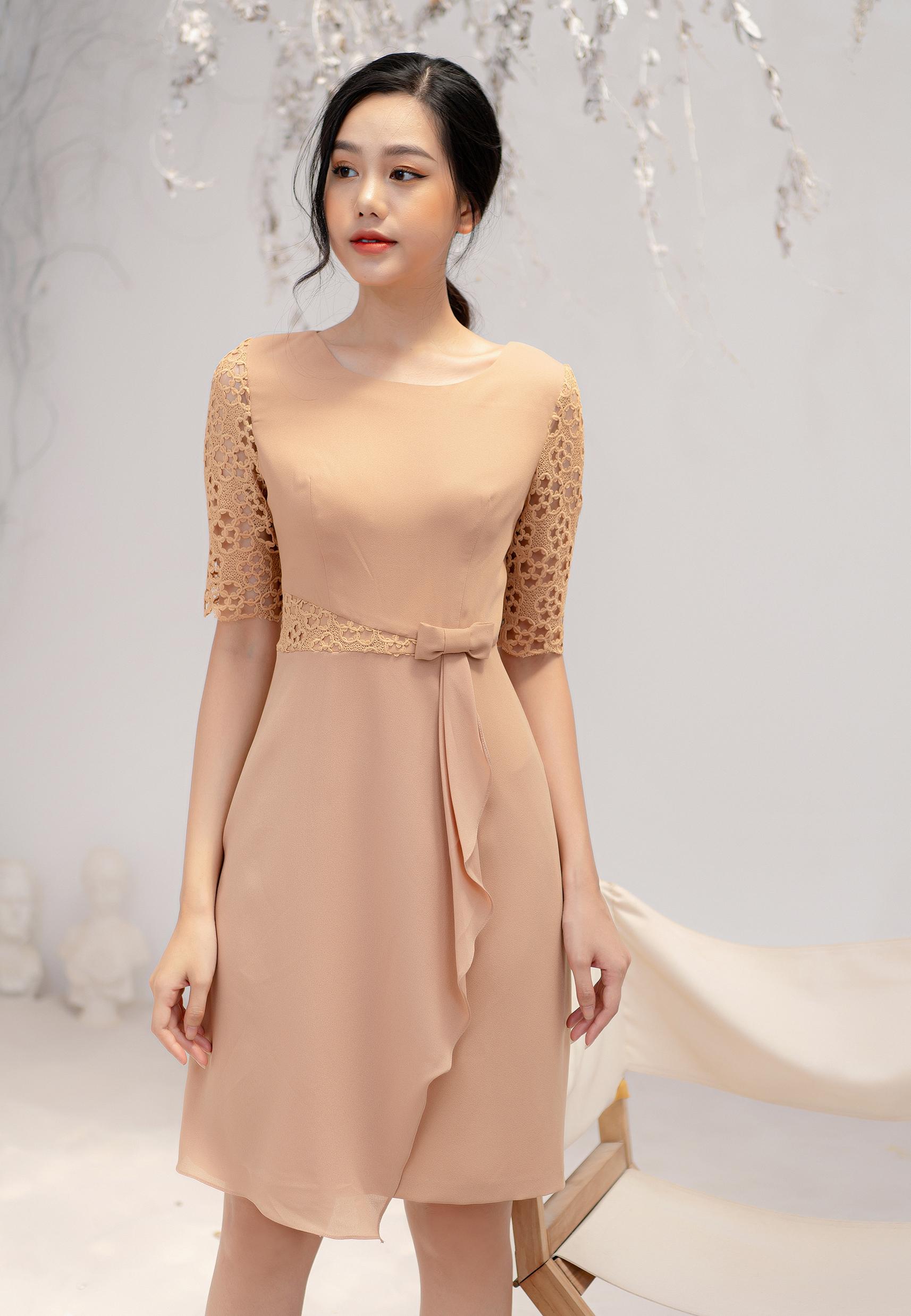 Đầm xòe phối ren tay mila 20dk015be