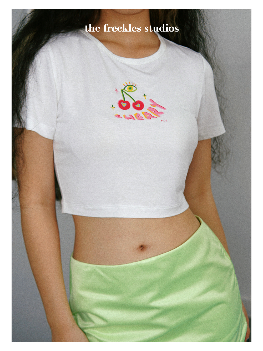 Áo thun nữ tay ngắn crop top freckles studios phong cách y2k baby tee - karen top