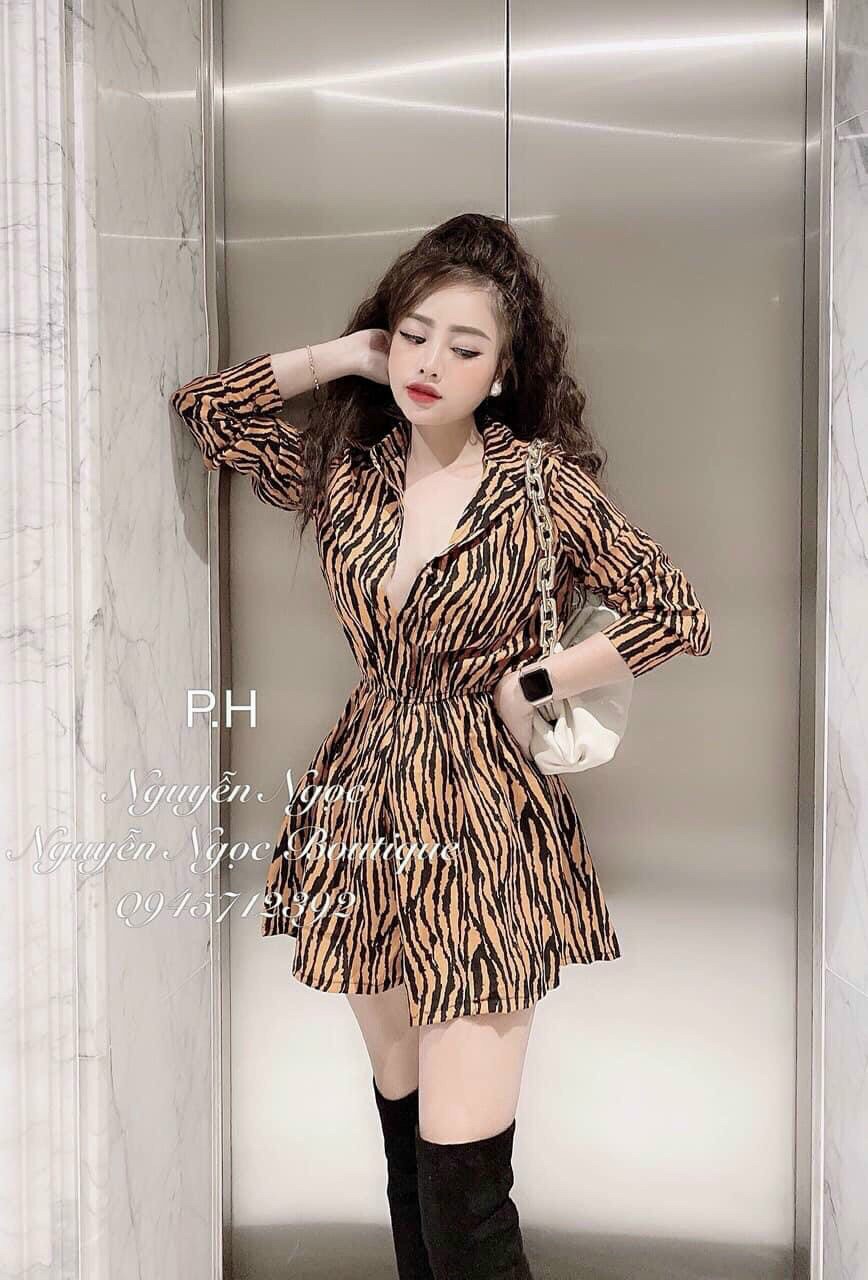 Jum ngắn họa tiết ngựa vằn kiểu sơ mi tay dài sang chảnh