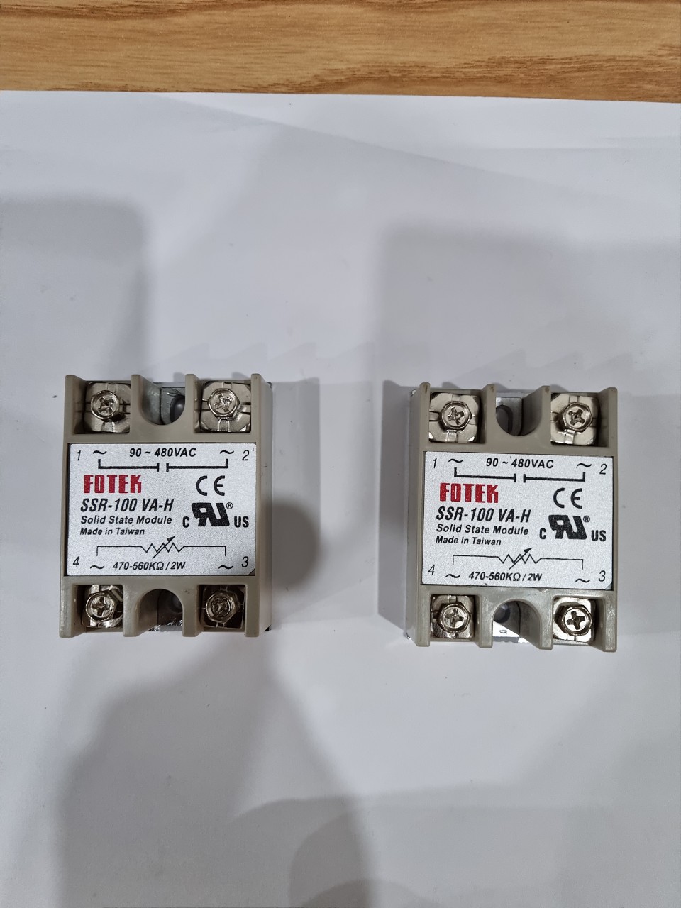 Rơ le bán dẫn fotek ssr 40aa-h, 40va-h, 40da-h, 50va-h, 50aa-h, 50da-h, 60da-h, 60va-h, 80va-h, 80da-h, 100va-h, 100da-h, 100aa-h, đế tản nhiệt nhỏ, đế tản nhiệt to
