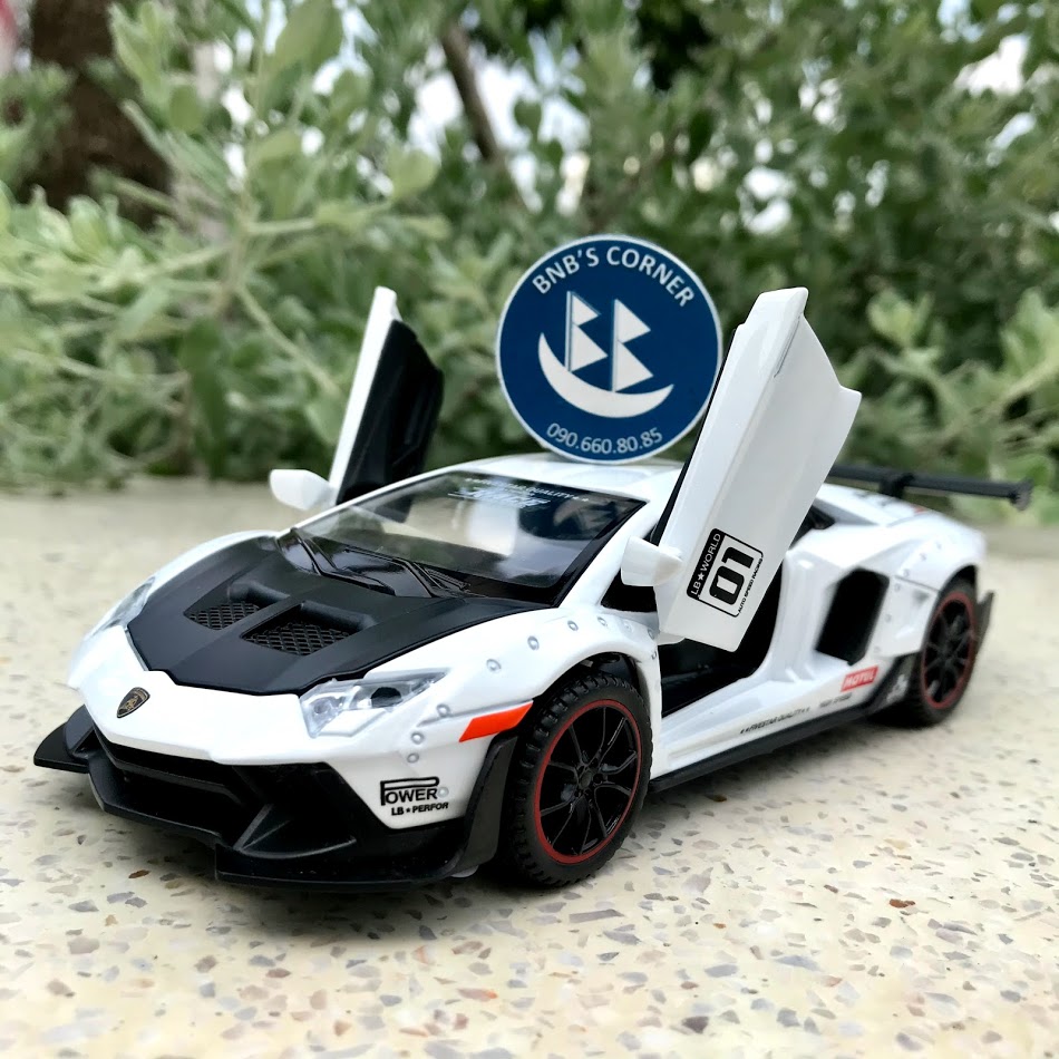 [BNB's Corner] Xe mô hình Lamborghini Aventador phong cách Liberty Walk 1:32 - Full box