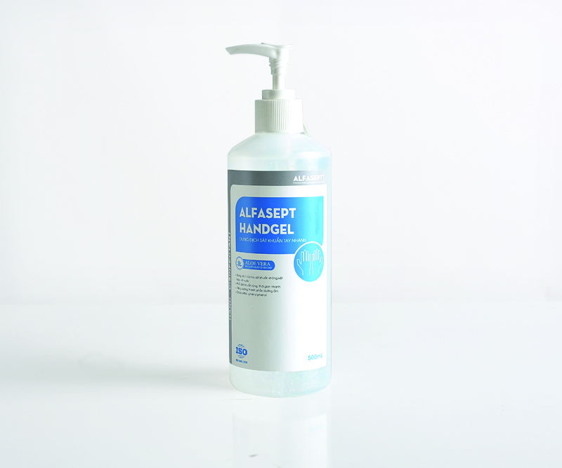 Dung dịch sát khuẩn tay dạng gel