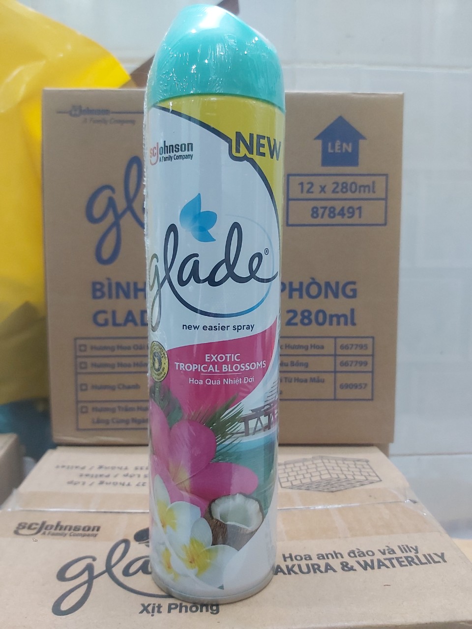 Xịt Phòng Glade Hoa Quả Nhiệt Đới 280ml