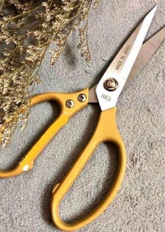 Kéo Nhật SK5 - Cán Kim Loại Vàng cao cấp. KÉO NHẬT INOX KHÔNG GỈ , CHUYÊN DÙNG CHO GIA ĐÌNH . XÍ NGHIỆP, SIÊU BÉN, Kéo cắt thịt gà, Kéo cắt nhôm, Kéo tỉa cành siêu bén