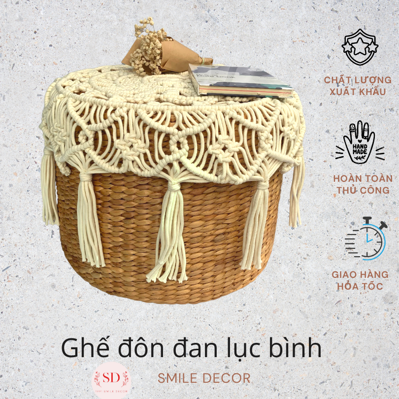 Ghế đôn đan lục bình kèm thảm phủ macrame Smile Decor sang trọng trang trí homestay , glamping , spa