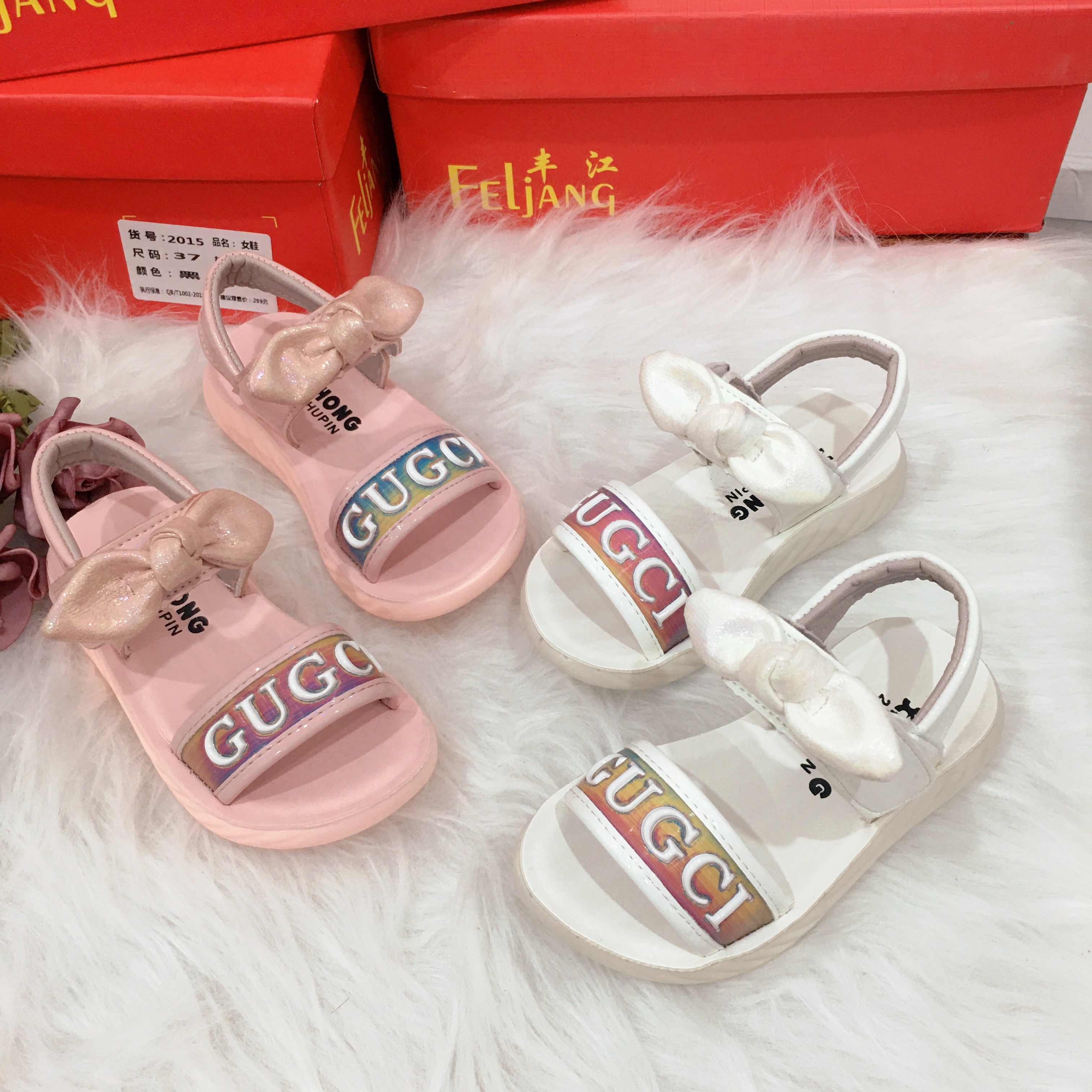 Sandal tập đi xăng đan bé gái, giày dép xăng đan cho bé gái từ 0 đến 5 tuổi {SIÊU NHẸ, MỀM, ÊM CHÂN}- Lebi Store