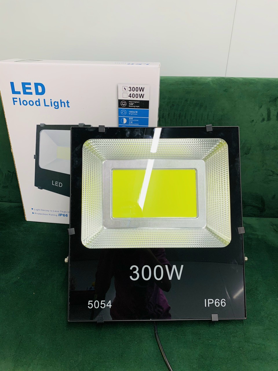 Đèn pha led 300w cob 5054 IP66 siêu sáng,chống nước chống bụi