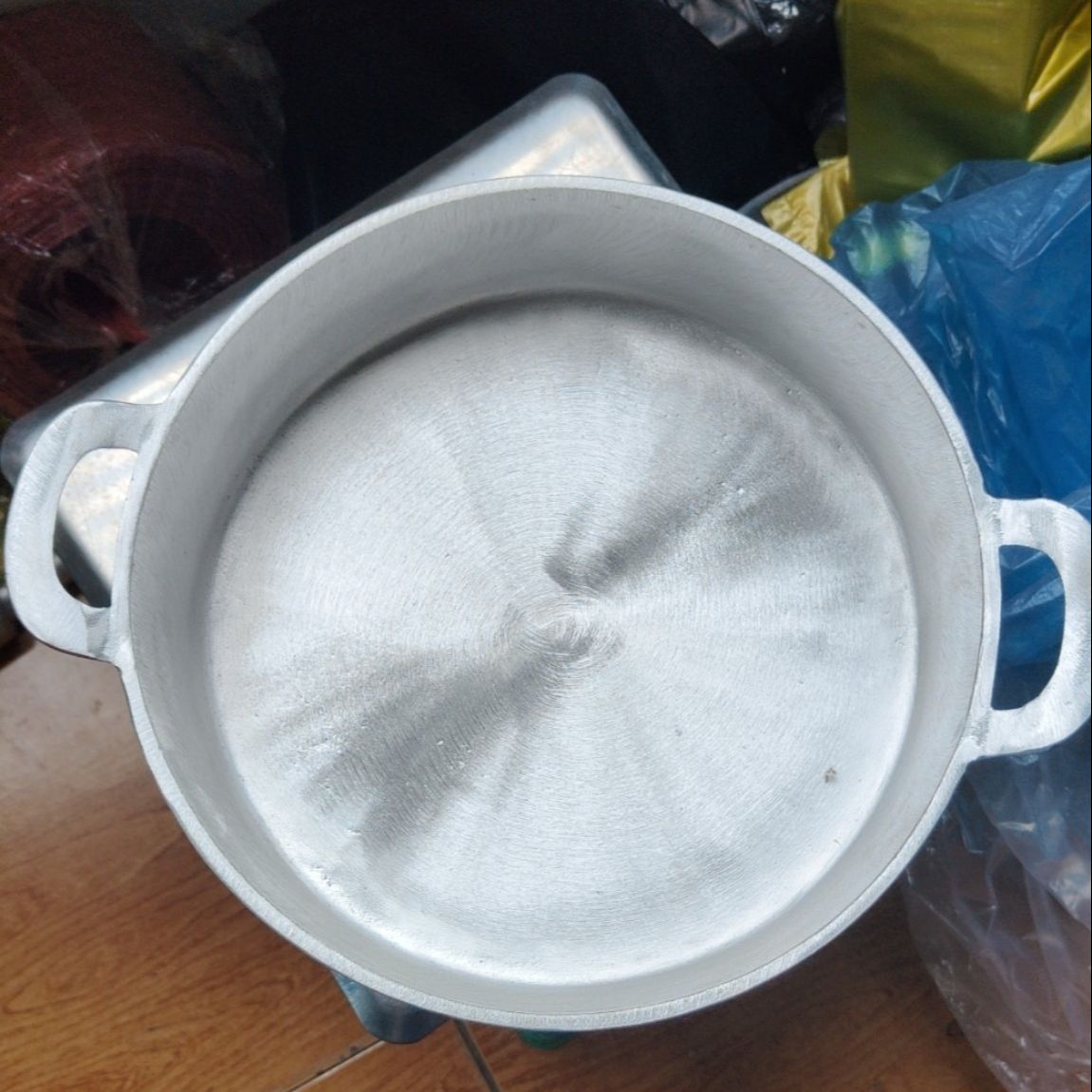 CHẢO GANG ĐÍT BẰNG ĐÃ ĐƯỢC ĐÁNH BÓNG ĐƯỜNG KÍNH 29 CM