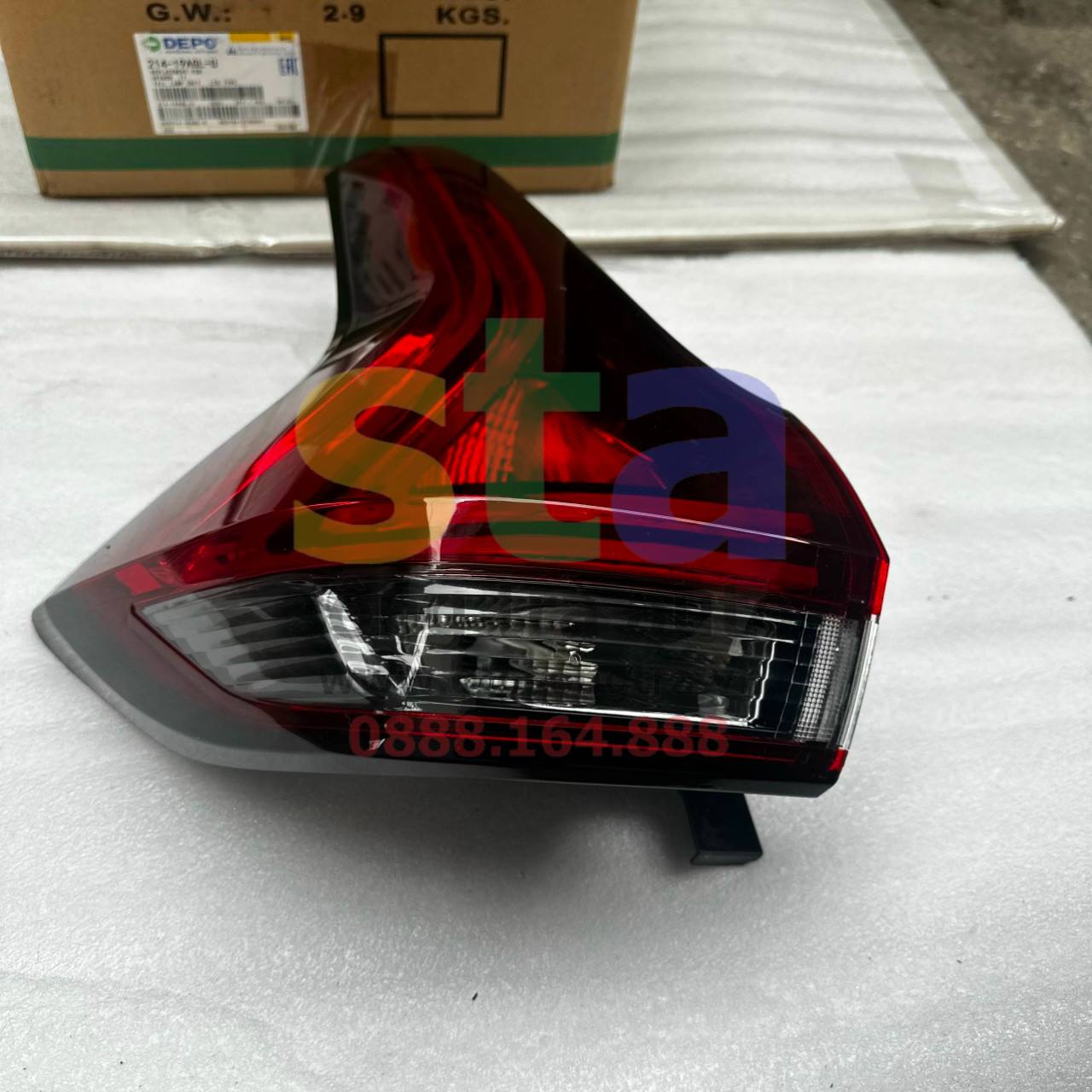 Đèn hậu Mitsubishi Xpander. Đèn lái sau Xpander