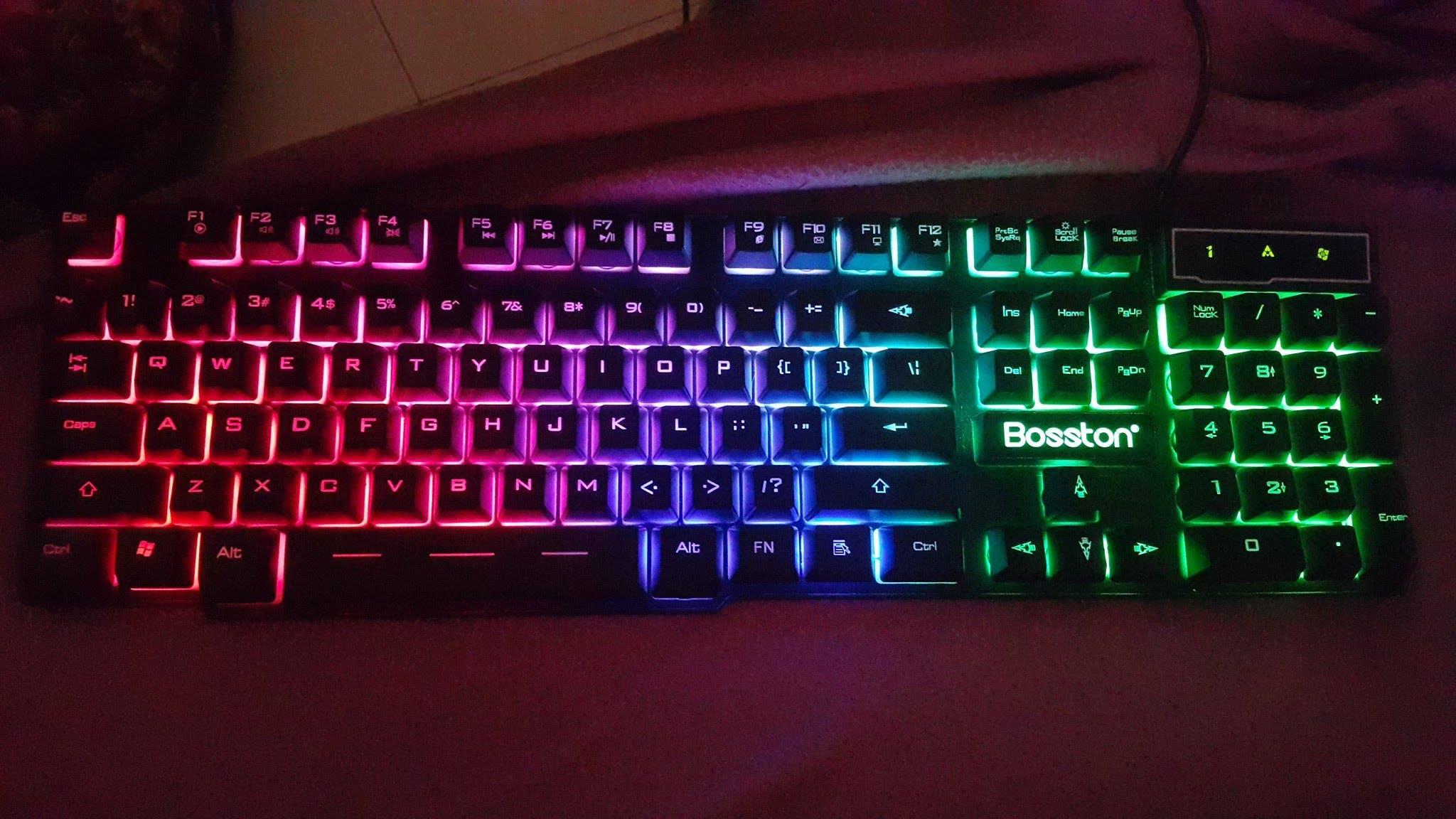 Bàn phím giả cơ bosston 803 chuyên game led 7 màu