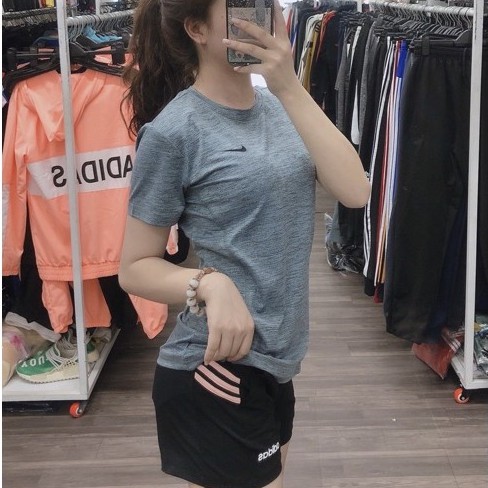 Áo thun nữ BIG SIZE in chữ sau lưng cho khách từ 58-90kg