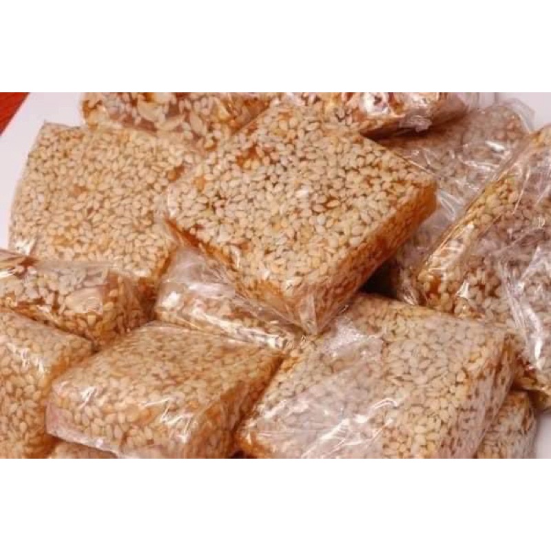 Kẹo mè xửng đặc sản huế