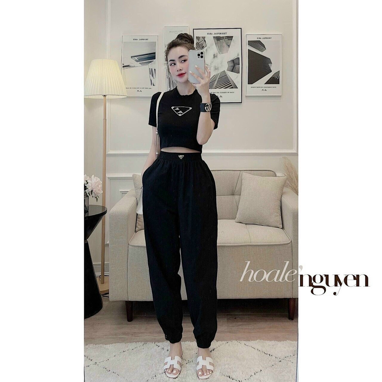 Set bộ áo croptop in hình tam giác kèm quần jogger năng động siêu xinh