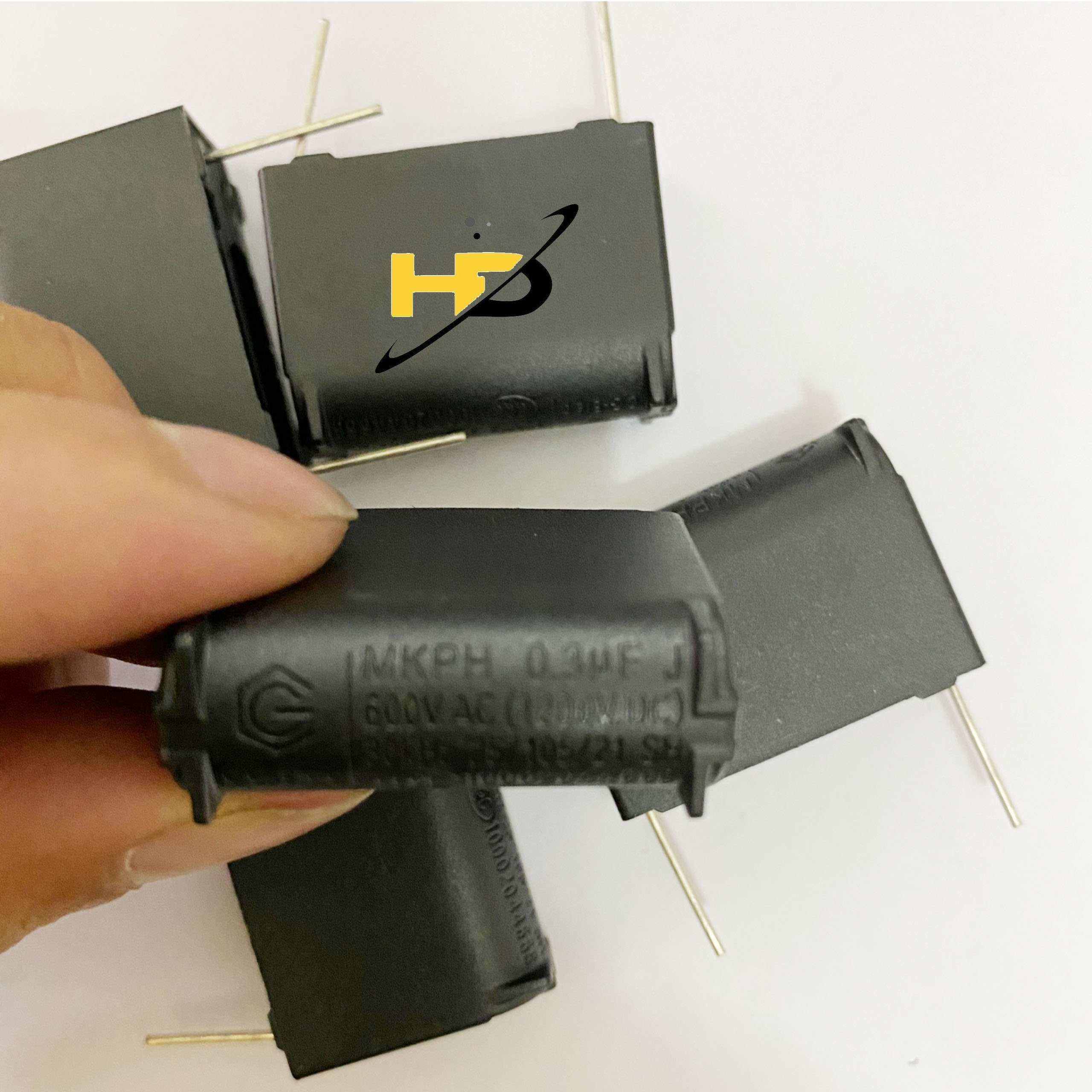 Tụ điện 0.3uf 1200v dùng cho mạch bếp từ