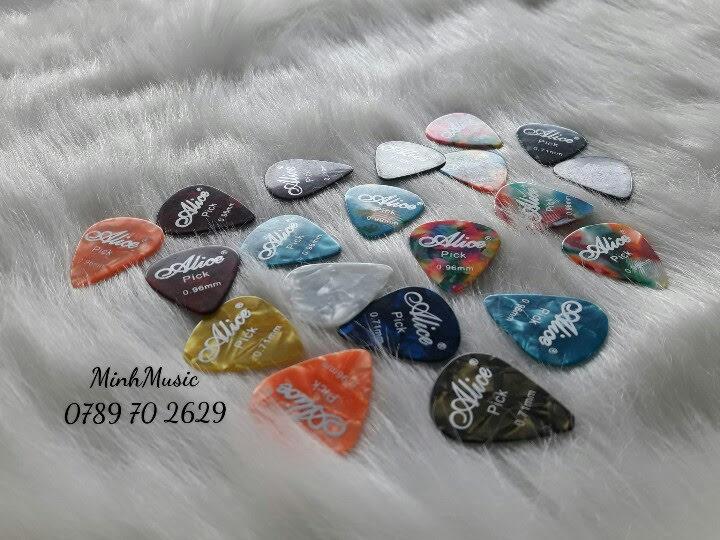 Combo 5 phím đàn guitar
