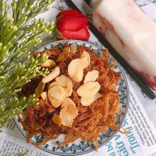 100g heo khô cháy tỏi