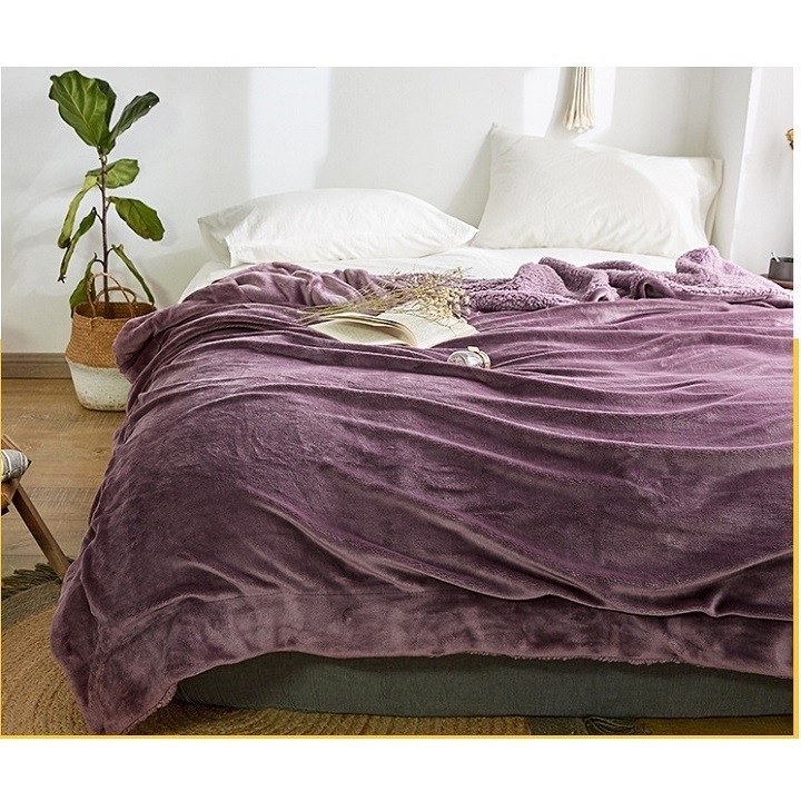 Chăn lông cừu mềm mịn siêu nhẹ hàng loại 1 kích thước 2m x2,3m trọng lượng 2,5kg