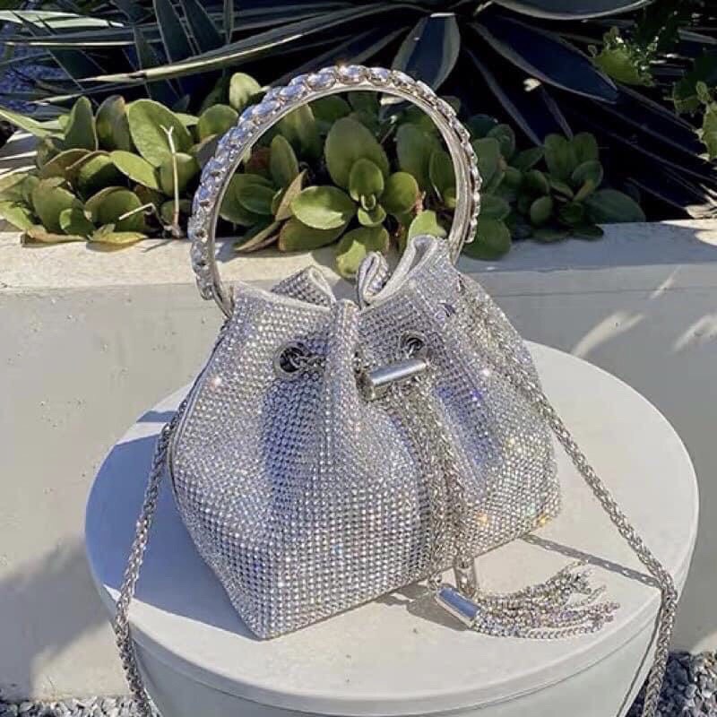 Túi đeo chéo dây rút lấp lánh bling bling phối tay cầm đính đá