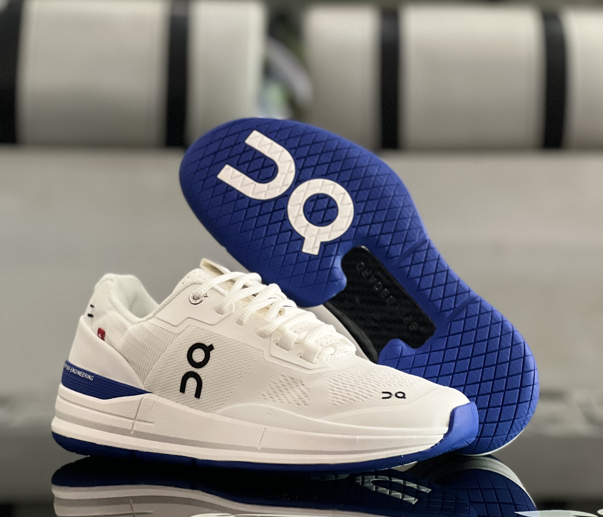 On THE ROGER PRO CLAY TENIS  Full box tặng kèm tất chính hãng  giày thể