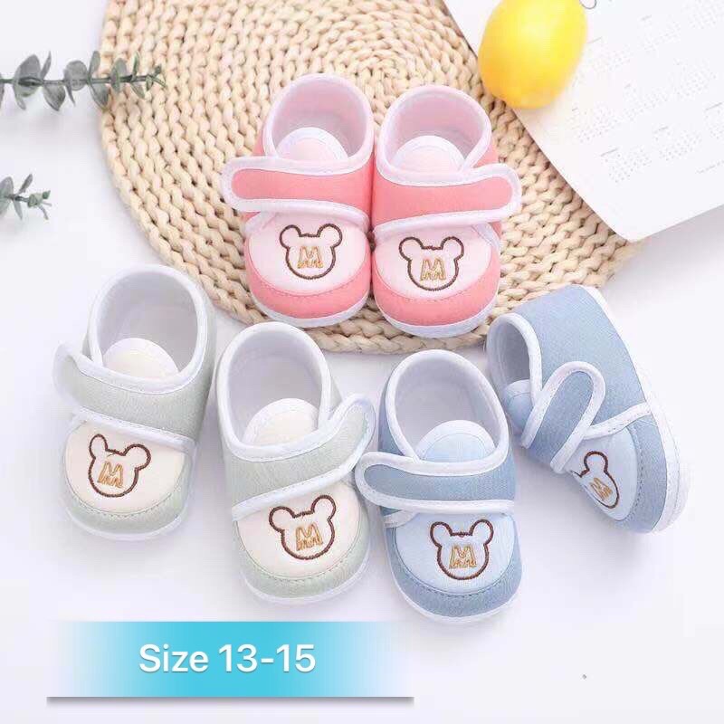 Giày Tập Đi Siêu Mềm cho bé từ 3 đến 12 tháng có đế cao su chống trượt