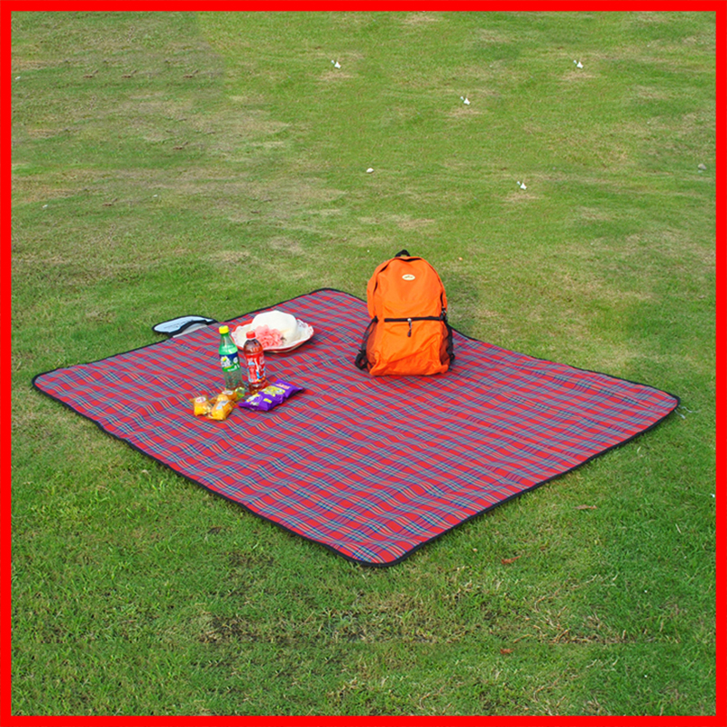 Thảm trải du lịch, đi phượt picnic dã ngoại ngoài trời chống thấm nước gấp gọn Kích Thước 180*150 cm